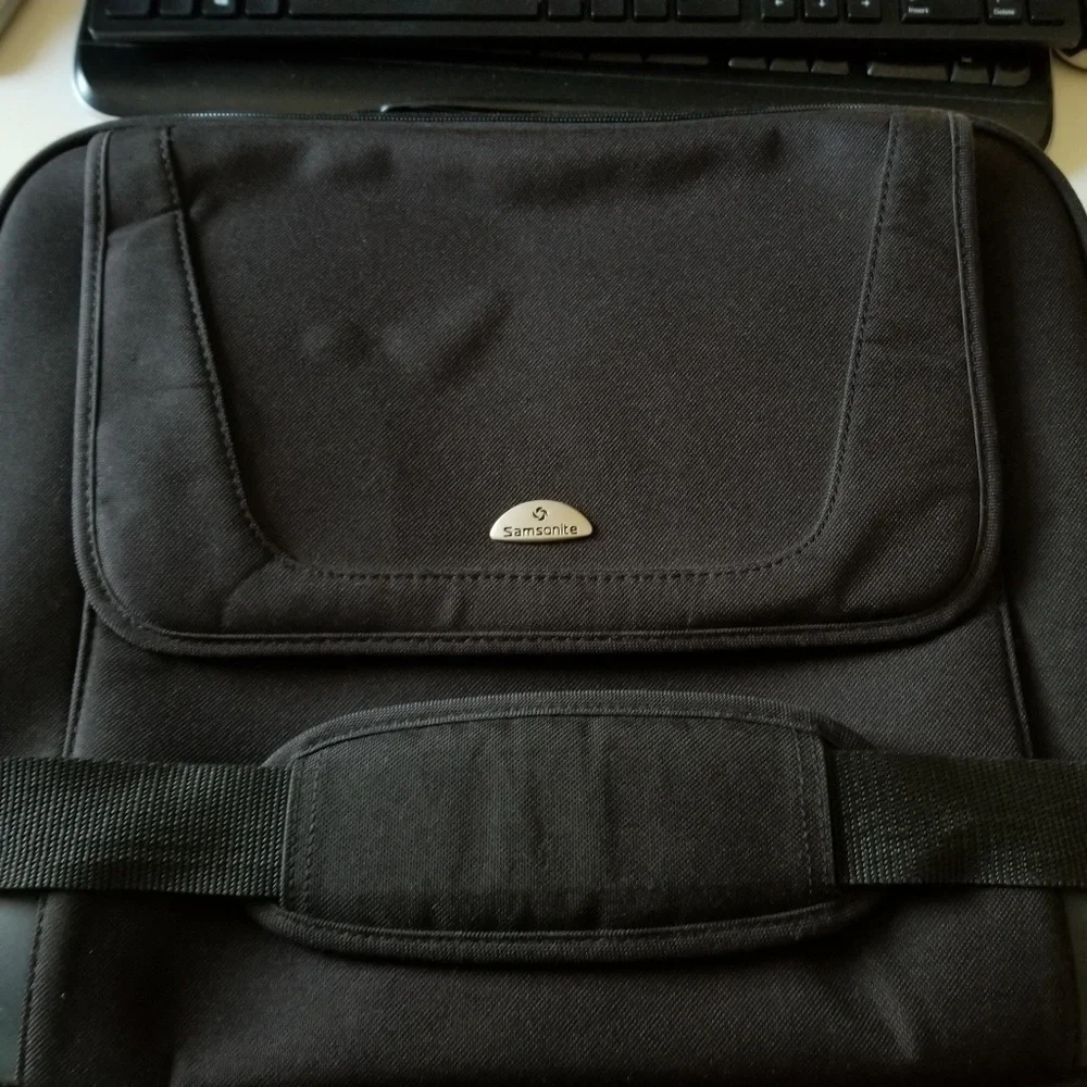 Samsonite Black 16.5in Laptop Bag